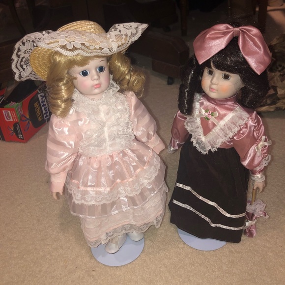 Porcelain Dolls, Dolls - Picture 1 of 12